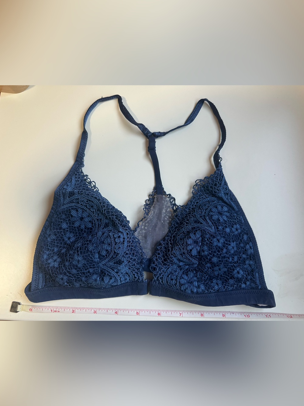 Victoria’s Secret Bralette Women’s Size S Lace Mesh Bra Racerback Navy